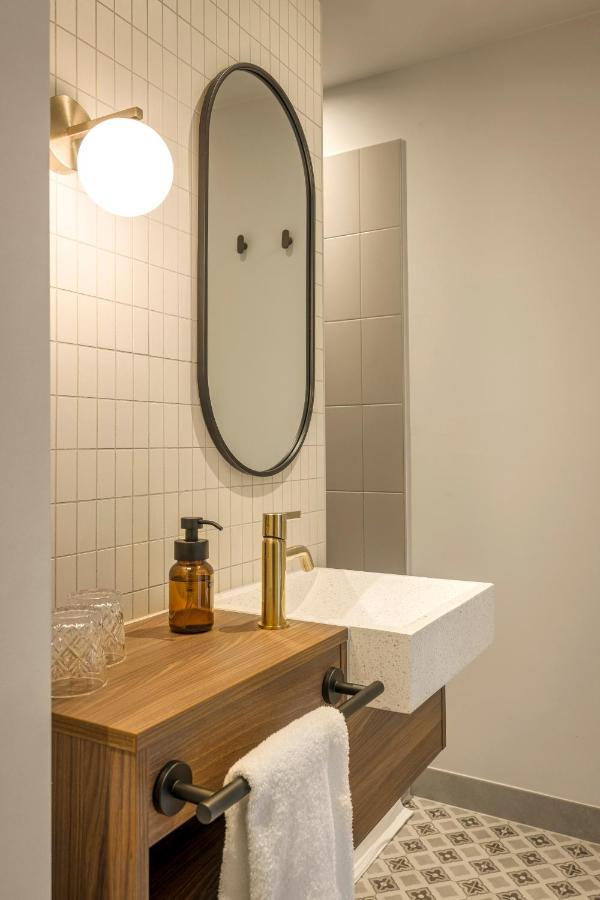Sephs Hotel Sittard Esterno foto