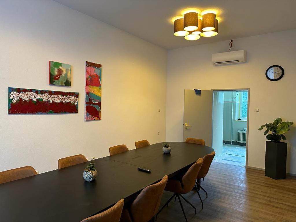 Sephs Hotel Sittard Esterno foto