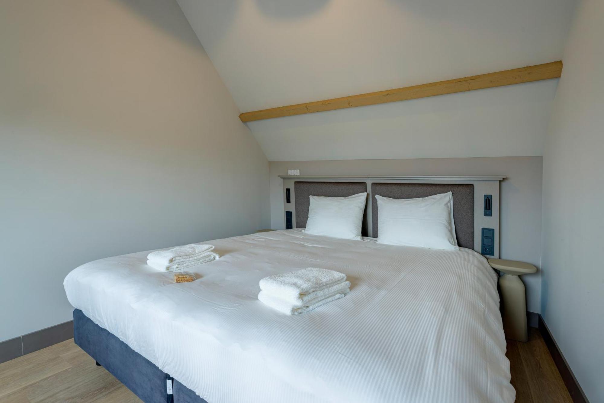 Sephs Hotel Sittard Esterno foto